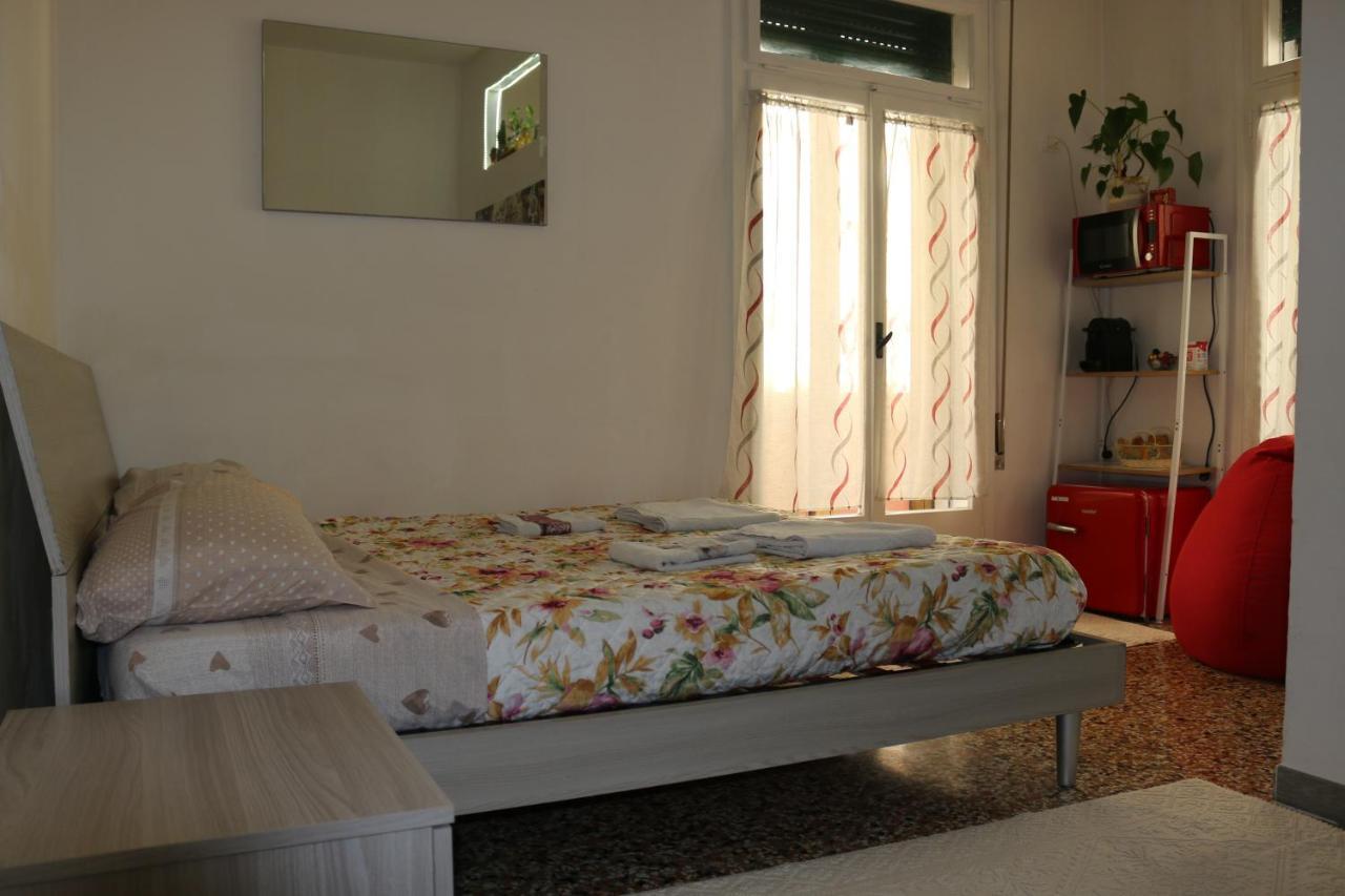 Venezia Lovely Rooms Lido di Venezia Ngoại thất bức ảnh